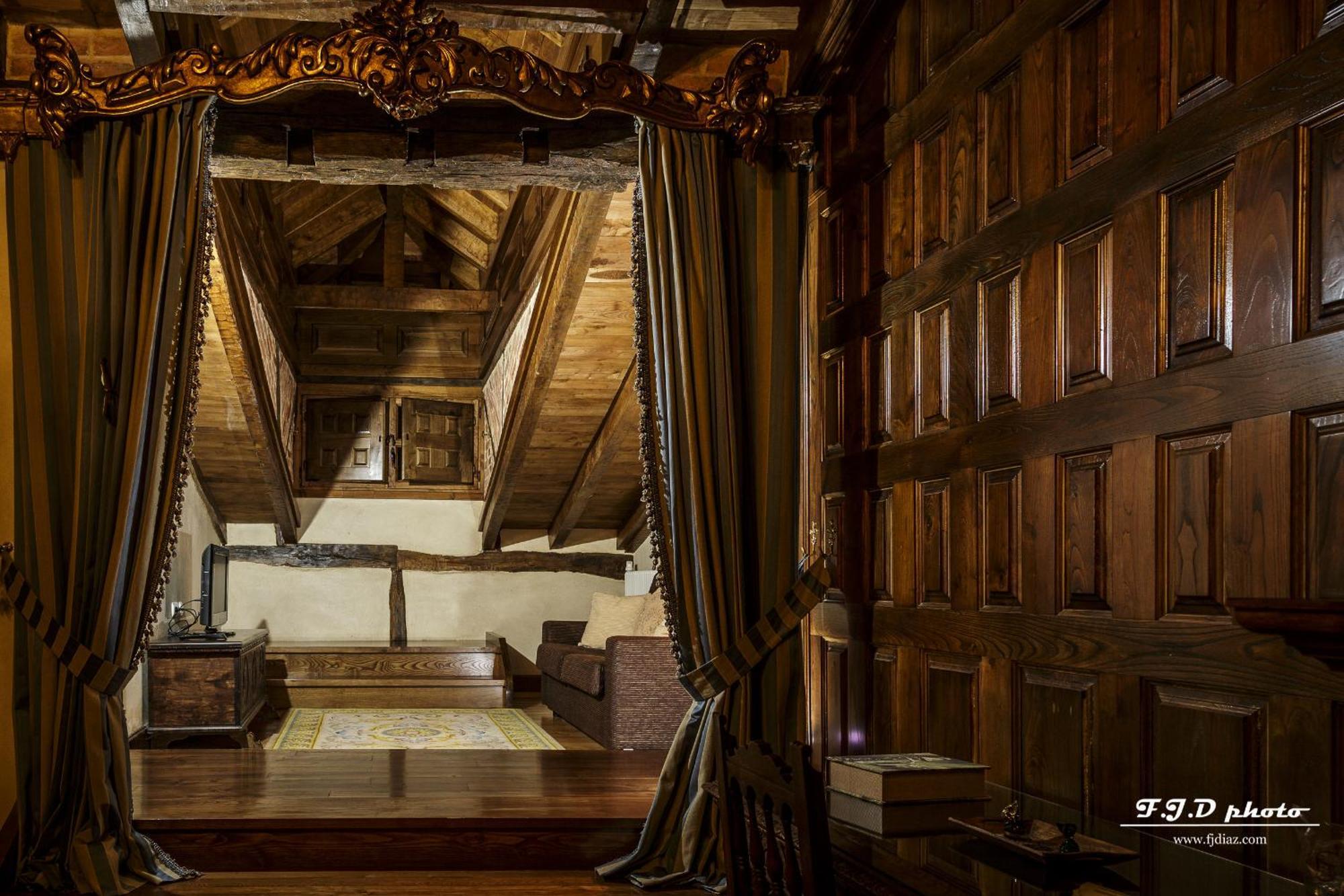 Palacio De Trasvilla Escobedo Quarto foto