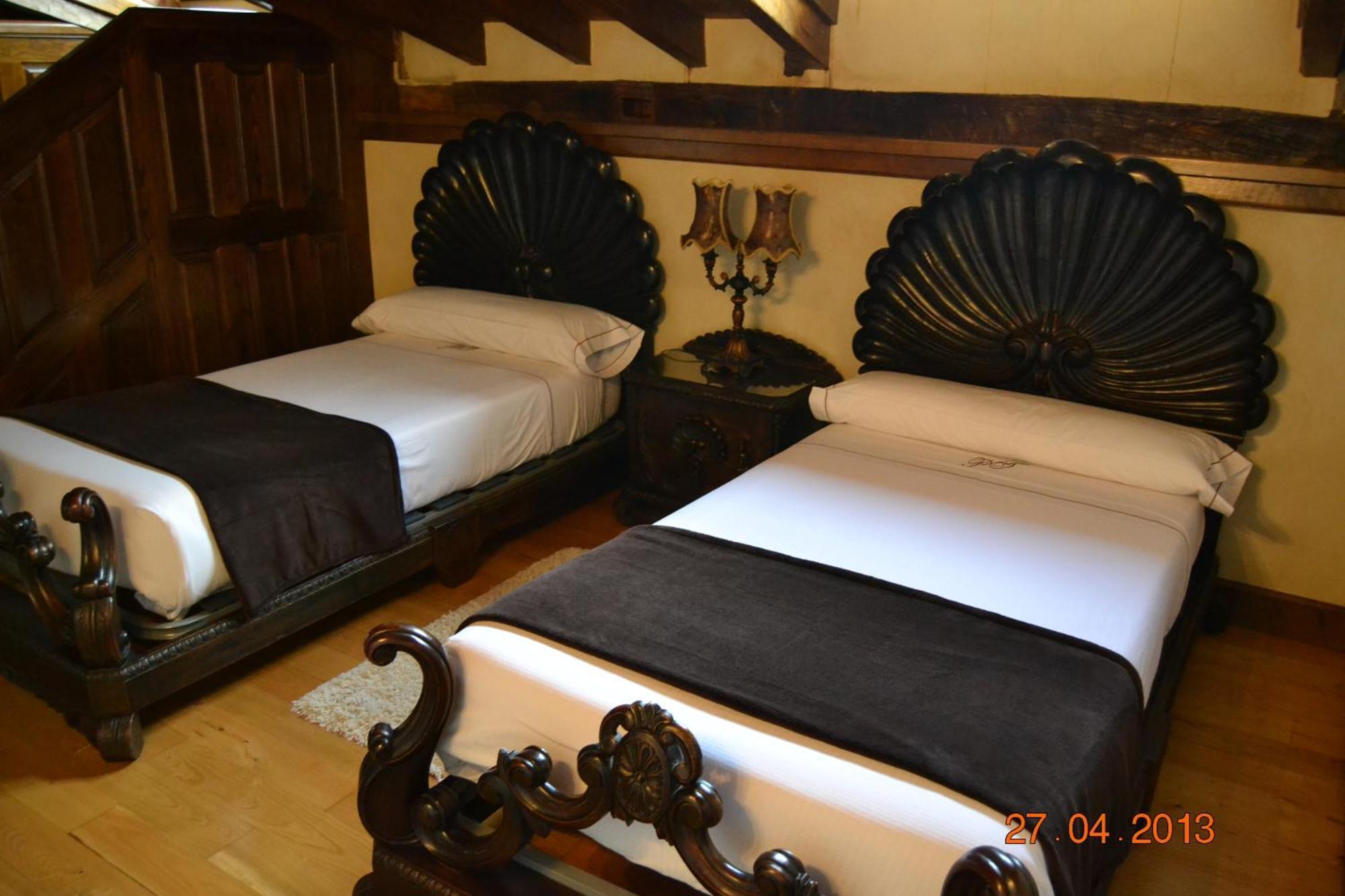 Palacio De Trasvilla Escobedo Quarto foto